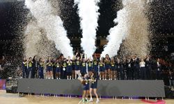 Fenerbahçe Tarfin tarih yazdı! Süper Kupa'yı 3. kez kazandı