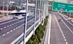 Akhisar’da 11 Kişinin Öldüğü Feci Kazanın Görüntüleri Ortaya Çıktı! Otobüsün Geri Gittiği Anlar Kamerada