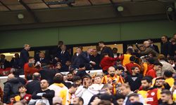 Galatasaray-Barcelona Maçında Protokol Tribününde Dikkat Çeken İsimler!