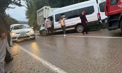 Ordu’da Feci Kaza! Yolcu Minibüsü Kamyona Çarptı: 1 Ölü, 23 Yaralı