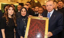 Cumhurbaşkanı Erdoğan Şanlıurfa’da Cevahir Han’da Ağırlandı