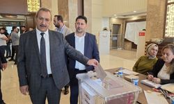 Şanlıurfa Ticaret Borsası seçimlerinde Mehmet Kaya oyunu kullandı