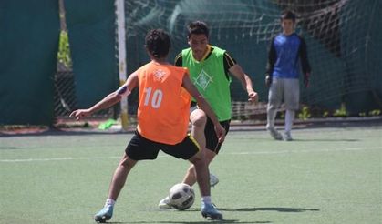 Liselerarası Futbol Turnuvası sona erdi