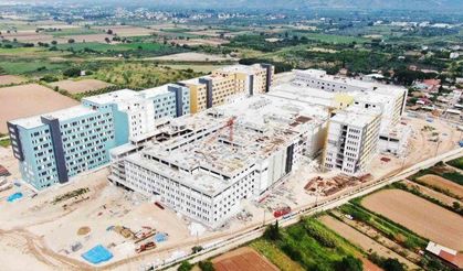 Güneydoğu'nun dev sağlık üssü Şanlıurfa Şehir Hastanesi vatandaşlara kapılarını açıyor