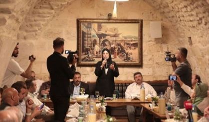 AK Parti Şanlıurfa Milletvekili Yazmacı yerel medya ile bir araya geldi (video)