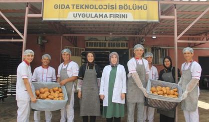 Şanlıurfa’da Liseliler Günde 16 Bin Ekmek Üretiyor!