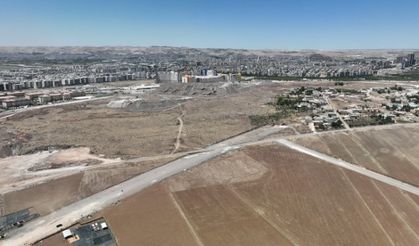 Şanlıurfa Büyükşehir’den Ulaşım Atağı! Şehir Hastanesi Yolu Asfaltlanıyor