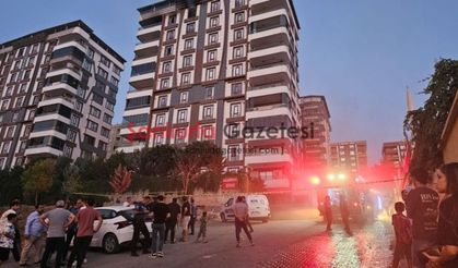 Şanlıurfa Karaköprü'de 11. Katta Korkutan Yangın: Mahsur Kalanlar Kurtarılıyor
