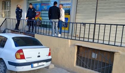 Şanlıurfa'da Sahte Diş Hekimi, Tabela Değiştirerek Yetkililerden Kaçtı!