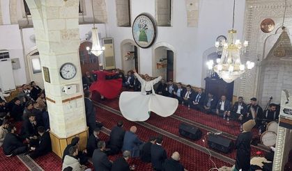 Şanlıurfa Ülkü Ocakları Başbuğ Türkeş’i Dualarla Andı