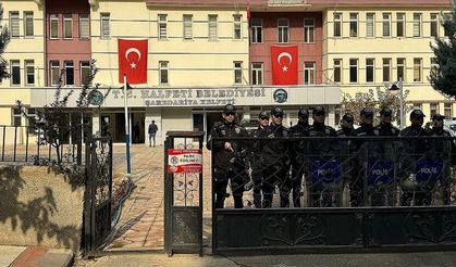 Şanlıurfa Halfeti Belediyesi’ne Operasyon: Eski Başkan Dahil 45 Kişi Gözaltında