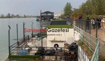 Birecik'te Fırtına Dehşeti: Fırat Nehri Üzerindeki Duba İkiye Bölündü