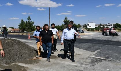 Şanlıurfa-GAP Havalimanı Yolunda Aydınlatma Çalışmaları Sürüyor!