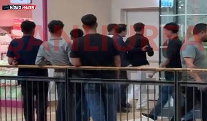 Şanlıurfa Piazza Alışveriş Merkezi’nde Gençler Arasında Kavga