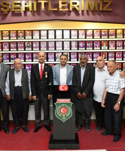 Şanlıurfa Valisi Şıldak'tan Şehit ve Gazi Ailelerine Ziyaret