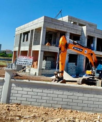Viranşehir İlçe Tarım ve Orman Müdürlüğü Yeni Hizmet Binası İnşaatı Devam Ediyor.