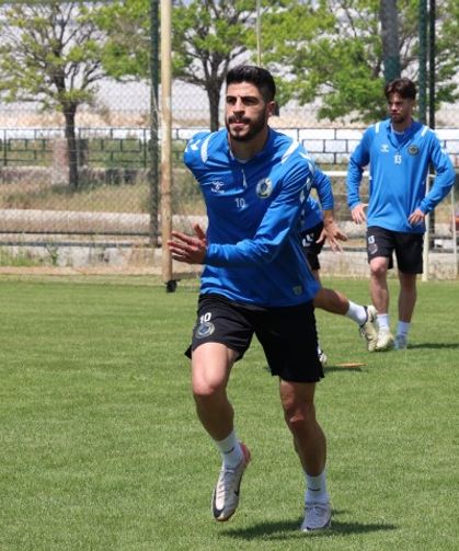 Şanlıurfaspor, Menemen FK’nın Tecrübeli İsmi Mazlum Demir’i Kadrosuna Katıyor