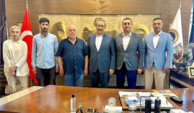 Şanlıurfa’da Anahtar Parti heyetinden Mehmet Kaya’ya anlamlı ziyaret!