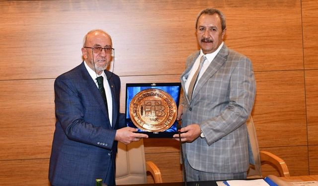 Şanlıurfa Ticaret Borsası Başkanı Kaya'ya Plaket 