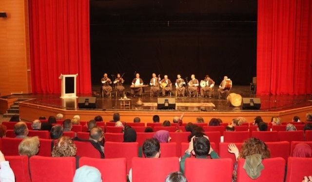 Şanlıurfa Sıra Gecesi Ekibi Kırşehir’de Sahne Aldı!