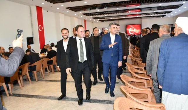 Şanlıurfa’da AK Parti İl Başkanı Günbegi Eyyübiye Mahalle Başkanlarıyla Buluştu!