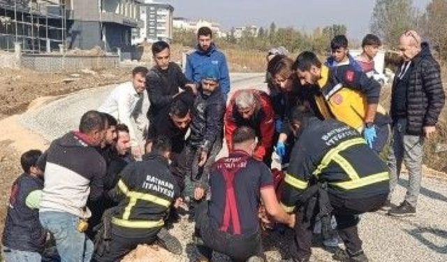 Batman’da Otomobil Su Kanalına Düştü!