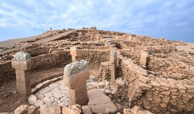 Şanlıurfa Taş Tepeler’de 12 Bin Yıl Önceki Dünyayı Gün Yüzüne Çıkarıyor!