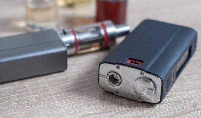 E-Sigaralar Gençlerde Nikotin Bağımlılığını Altı Kat Artırıyor
