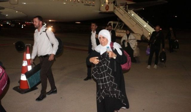 Şırnak’tan Medine’ye İlk Direkt Uçuş Gerçekleşti!