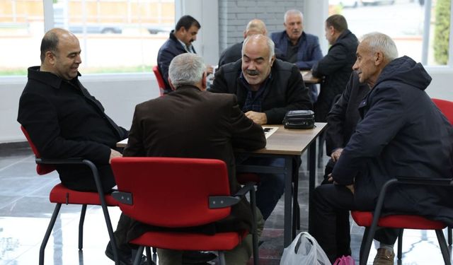 Şanlıurfa Karaköprü Emekliler Yaşam Merkezi İlgi Görüyor!