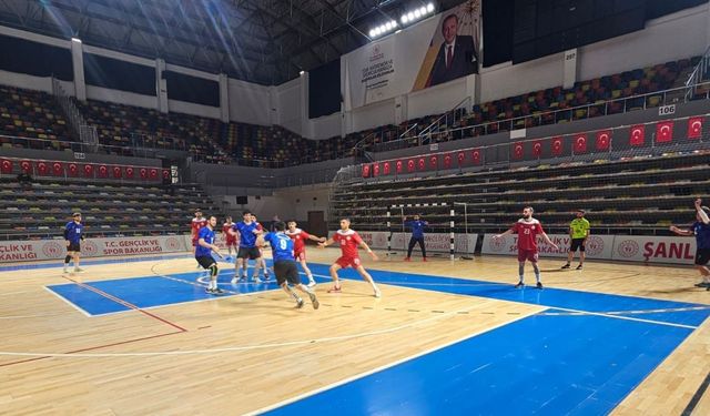 Elazığ Gençlik Spor Şanlıurfa deplasmanında şov yaptı.43-23’lük net skor