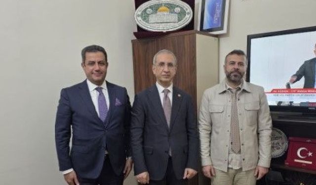 Gazi Mecliste Şanlıurfa Milletvekiline Anlamlı Ziyaret!