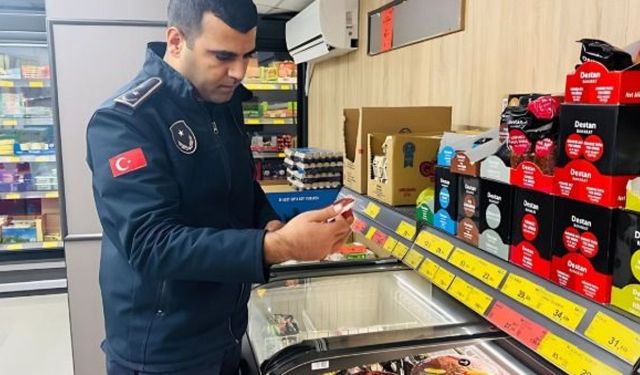 Şanlıurfa Eyyübiye’de Zabıta Ekiplerinden Marketlere Sıkı Denetim!
