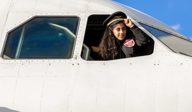 THY Başkanı, Şehit Annesinin Kızını Makamında Ağırladı!