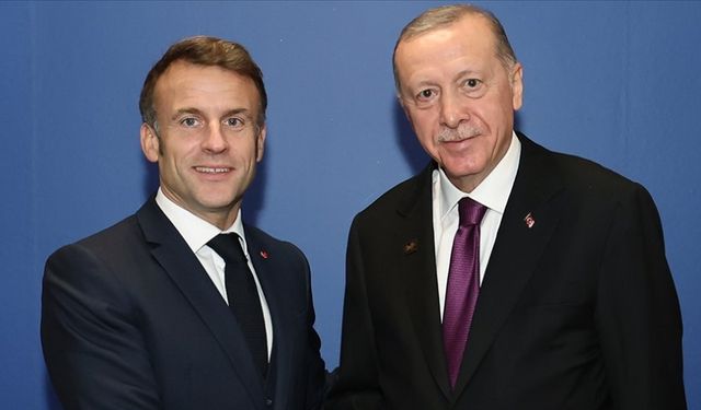 Erdoğan, Fransa Cumhurbaşkanı Macron ile Telefon Görüşmesi Gerçekleştirdi