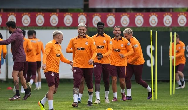 Galatasaray, Çaykur Rizespor Maçı İçin Kamp Kadrosunu Açıkladı