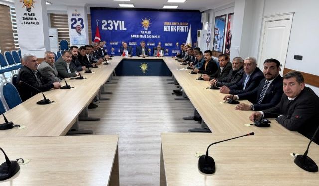 AK Parti Akçakale İlçe Teşkilatı, İl Başkanı Günbegi ile Bir Araya Geldi