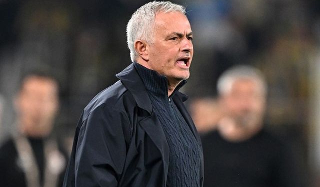 Mourinho: "Şampiyonluk İçin Yüzde Veremem, Çok Zor Olacak"