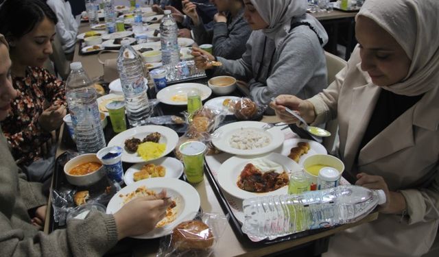 Şanlıurfa'da KYK Yurtlarında Denetim: Öğrencilerin Sorunları Dinlenip Çözüm Üretildi