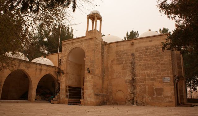 Harran’ın Tarihi Mirası: Şeyh Yahya Hayat el-Harrani Türbesi ve Camii