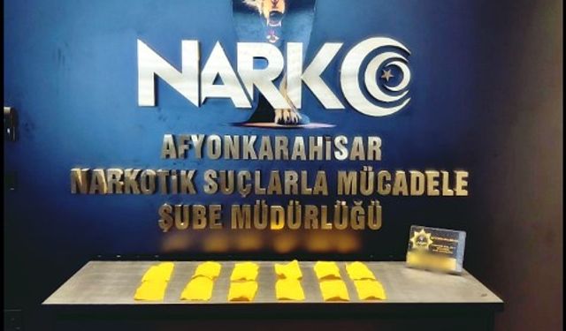Afyonkarahisar’da Araçta 23 Uyuşturucu!