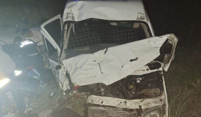 Malatya’da Trafik Kazası: Kontrolden Çıkan Minibüs Şarampole Uçtu