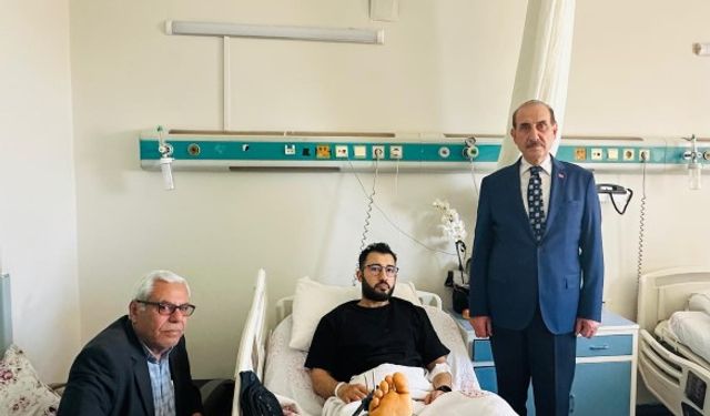 Trafik Kazası Geçiren Murat Yalçınkaya'ya Eski Başkan'dan Moral Ziyareti