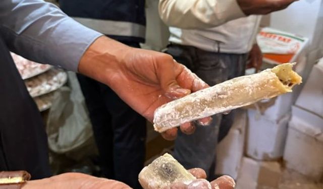 Eyyübiye Zabıtası 2 Ton Lokuma El Koydu