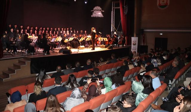 Şanlıurfa’da Âşık Veysel Türküleriyle Unutulmaz Gece
