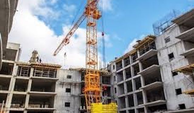 Bina Dışı Yapılarda Maliyetler Artarken, İşçilik Fiyatları Rekor Kırıyor