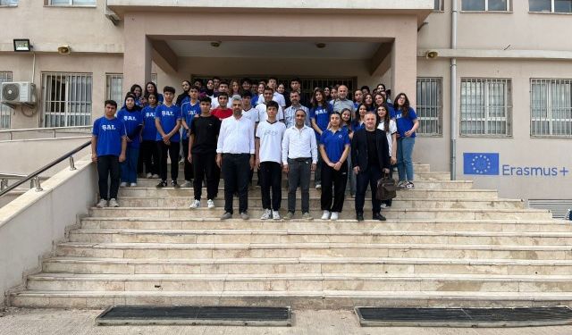 Harran Üniversitesi Kapılarını Liselilere Açtı: Teknoloji ve Kariyer Semineri Büyük İlgi Gördü