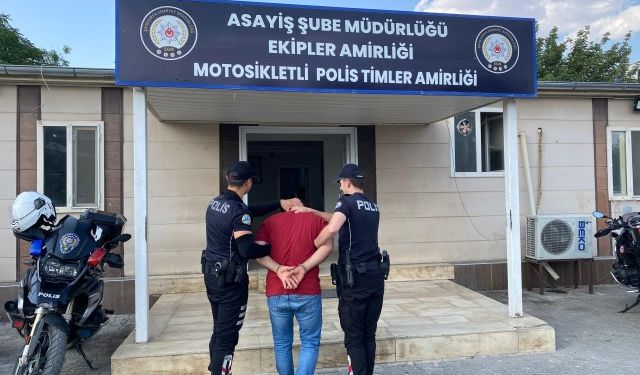 Şanlıurfa’da Ruhsatsız Silah Taşıyan Şahıs Tutuklandı