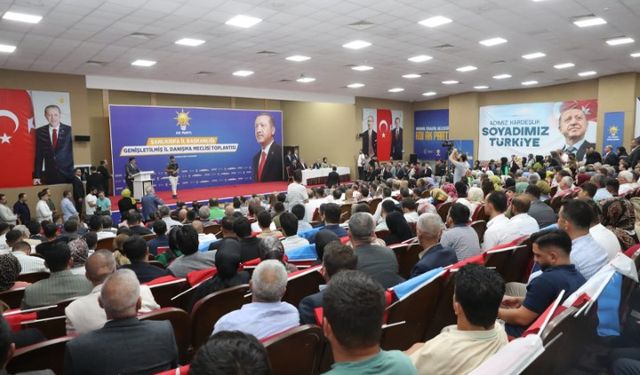 AK Parti Şanlıurfa’da Güç Gösterisi Yaptı! Danışma Meclisi Toplantısı Damga Vurdu