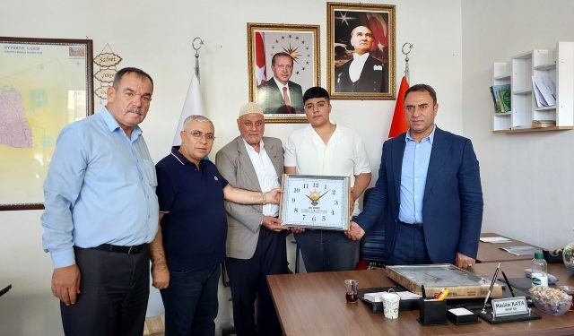 AK Parti Eyyübiye’den Mahalle Ziyareti: Hizmet ve Talepler Ele Alındı